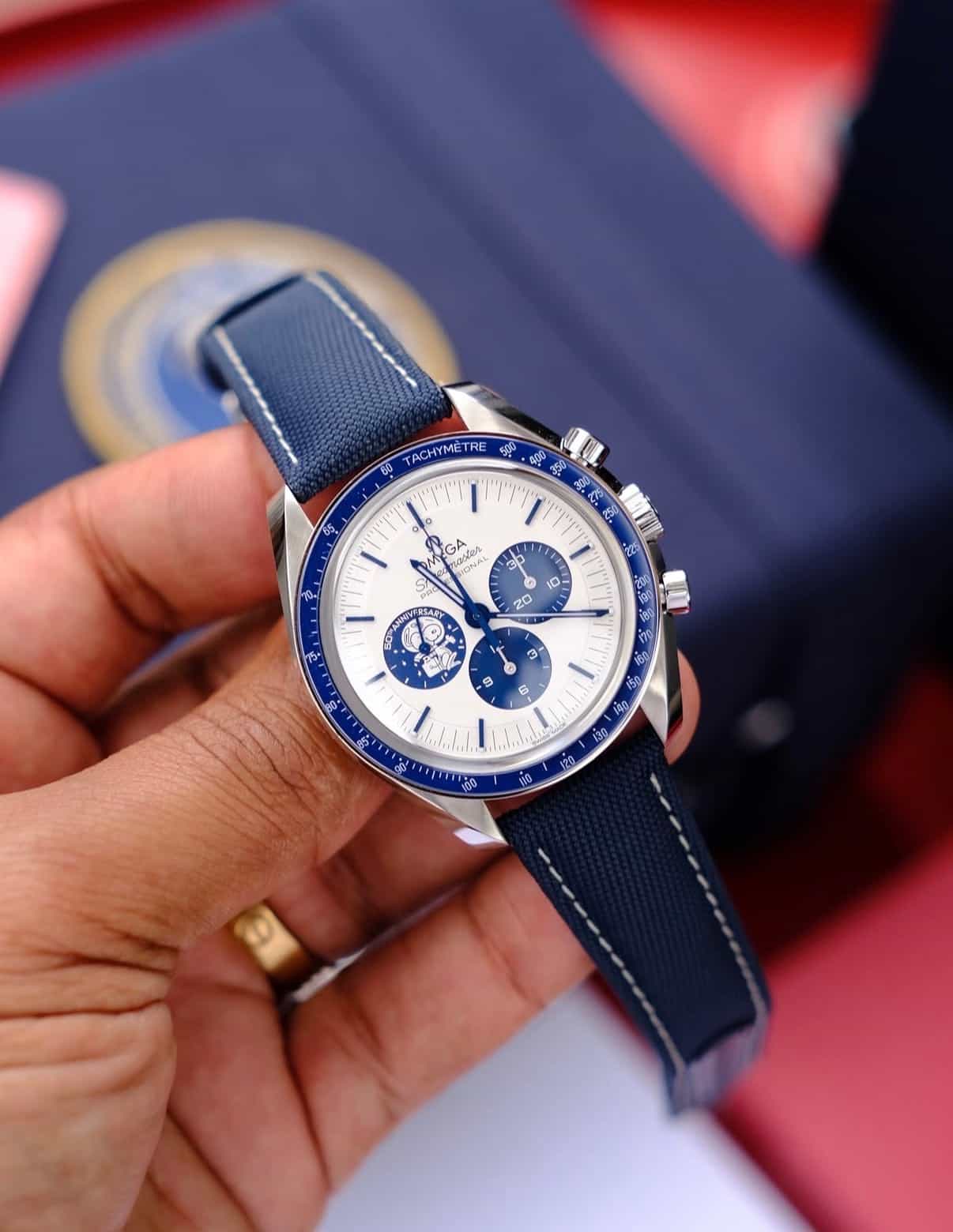 Omega Speedmaster Snoopy